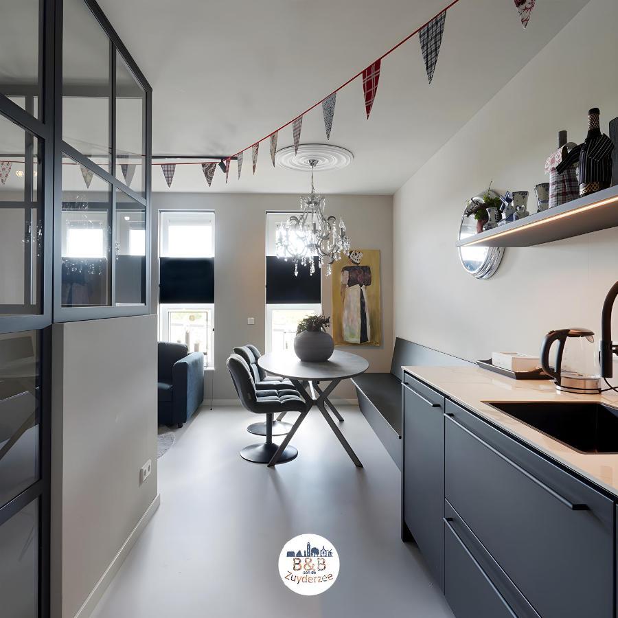 Bb Aan De Zuyderzee Bed & Breakfast Bunschoten Bagian luar foto